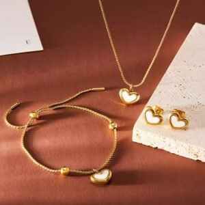 Conjunto de Joyas en Forma de Corazon – Oro 18K IP sobre Acero Inoxidable 304 - Imagen 5