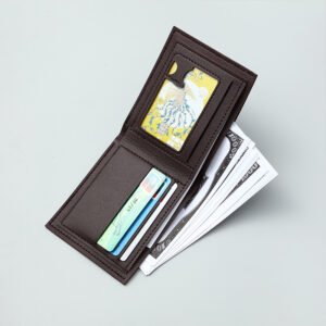 Billetera pequeña para hombre en PVC color solido Café Claro - Imagen 4