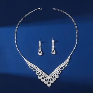 Juego De Collar Y Pendientes Con Diamantes Elegantes